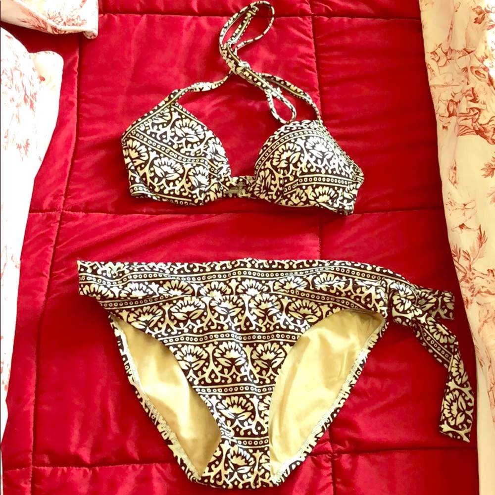 Victoria’s Secret Bikini